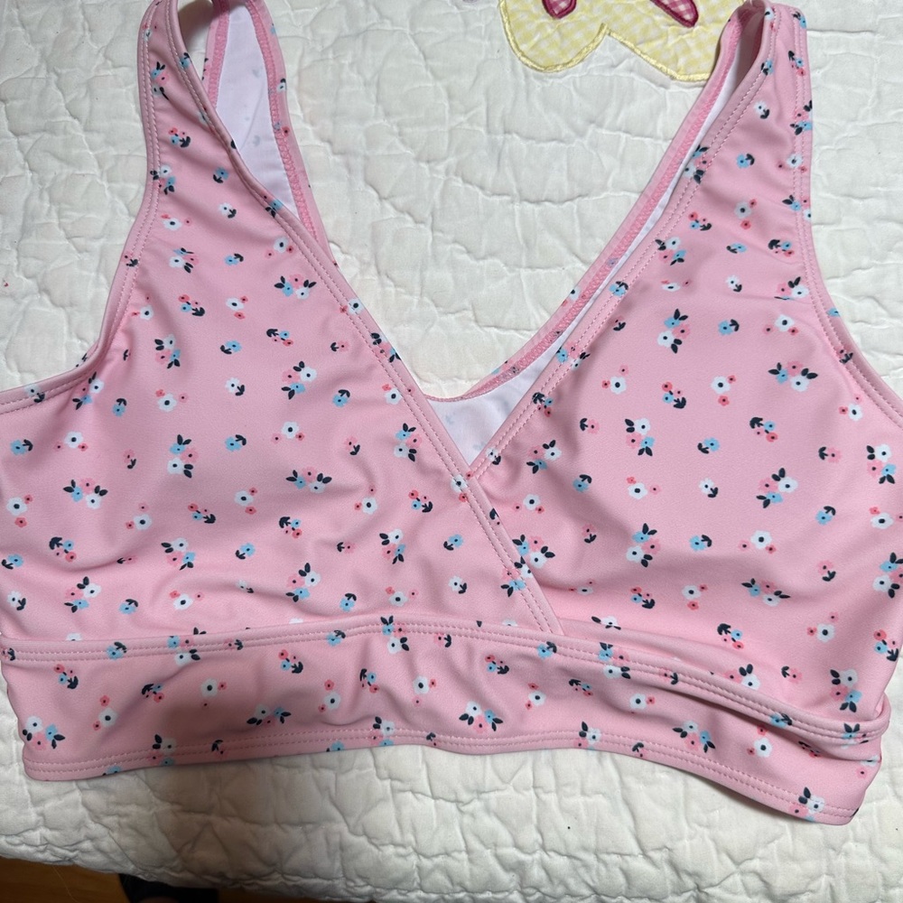 SHEIN bathing suit top